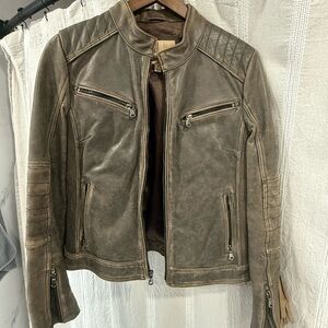 Wilson’s genuine Brown Leather Jacket- Medium